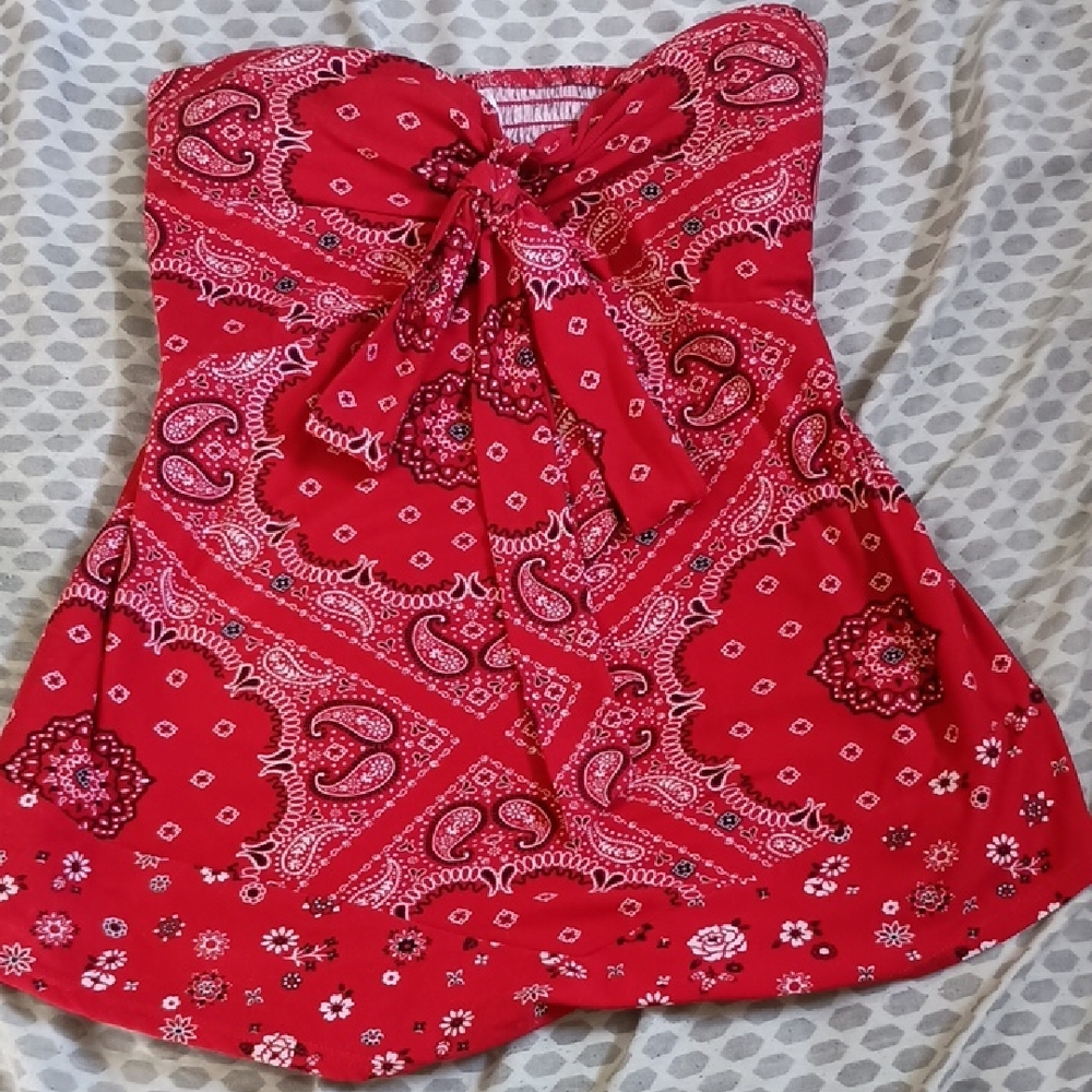 No Boundaries Red and White Strapless Top